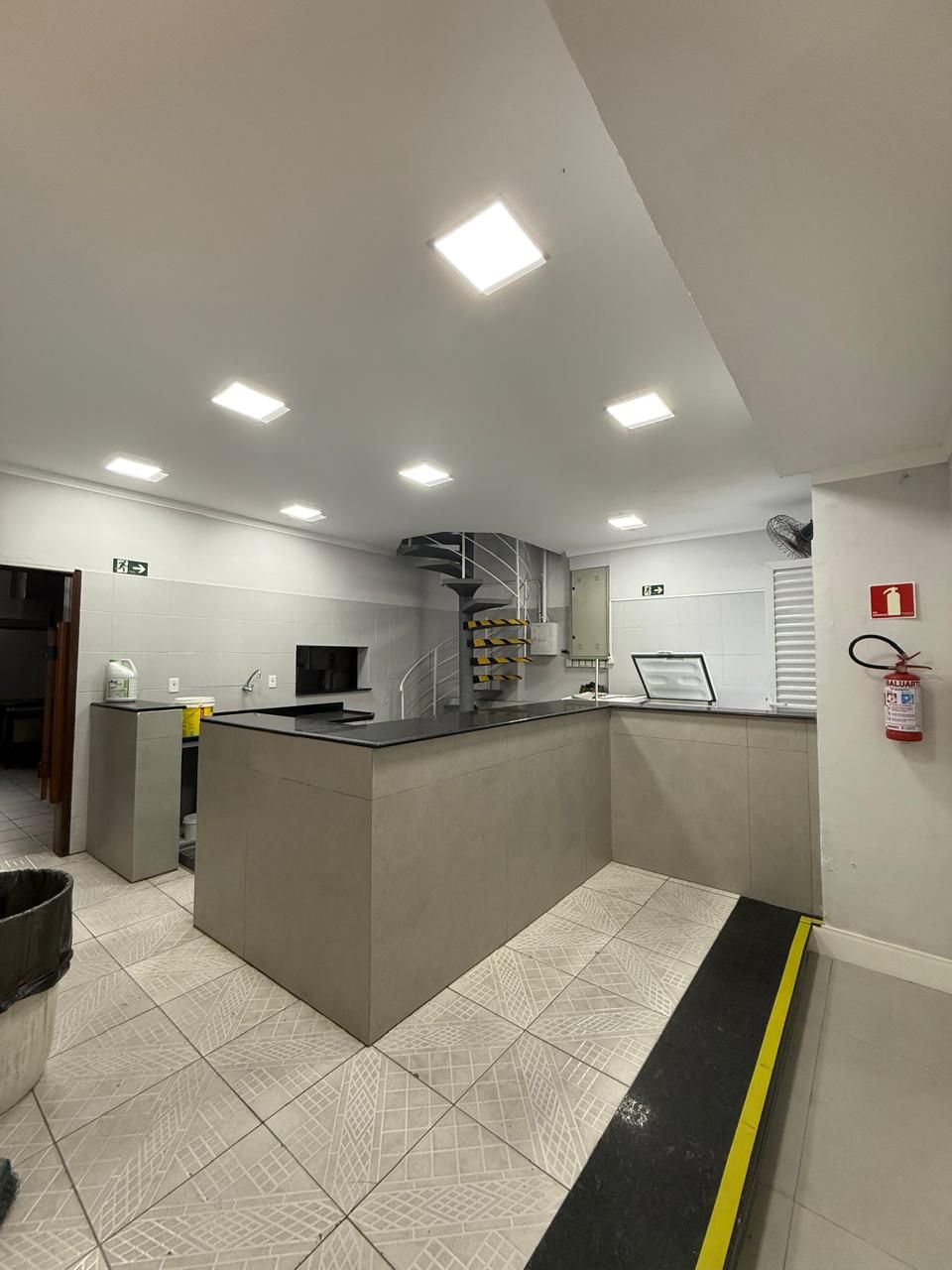 WhatsApp Image 2025-05-08 at 16.27.49