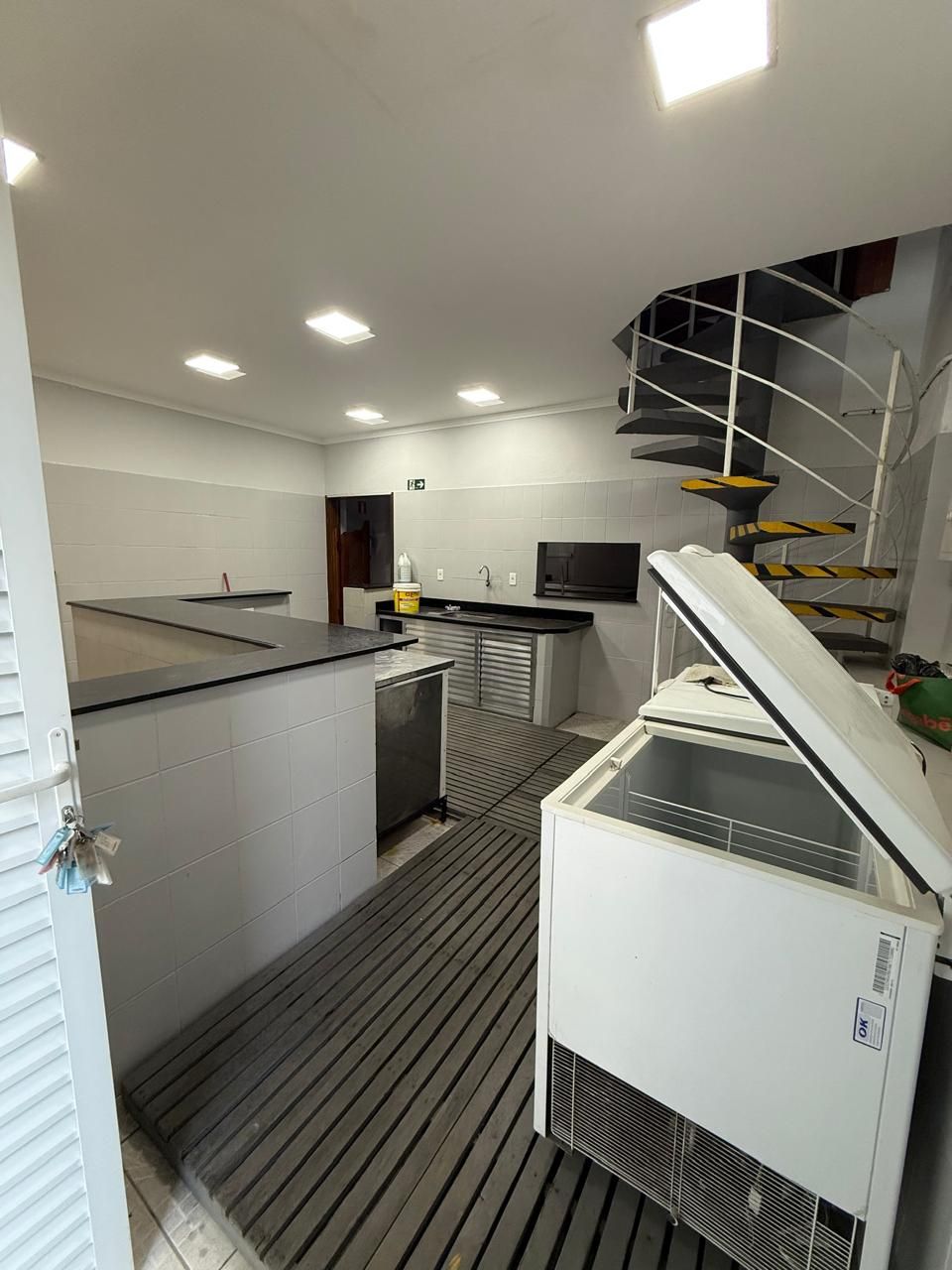 WhatsApp Image 2025-05-08 at 16.27.48